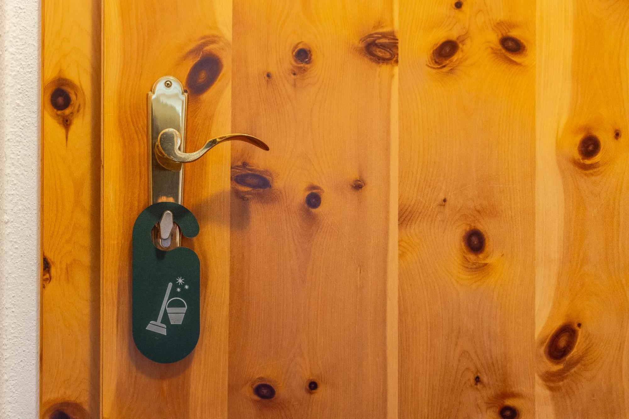 Hotel Pension Odles San Martino in Badia Exterior foto
