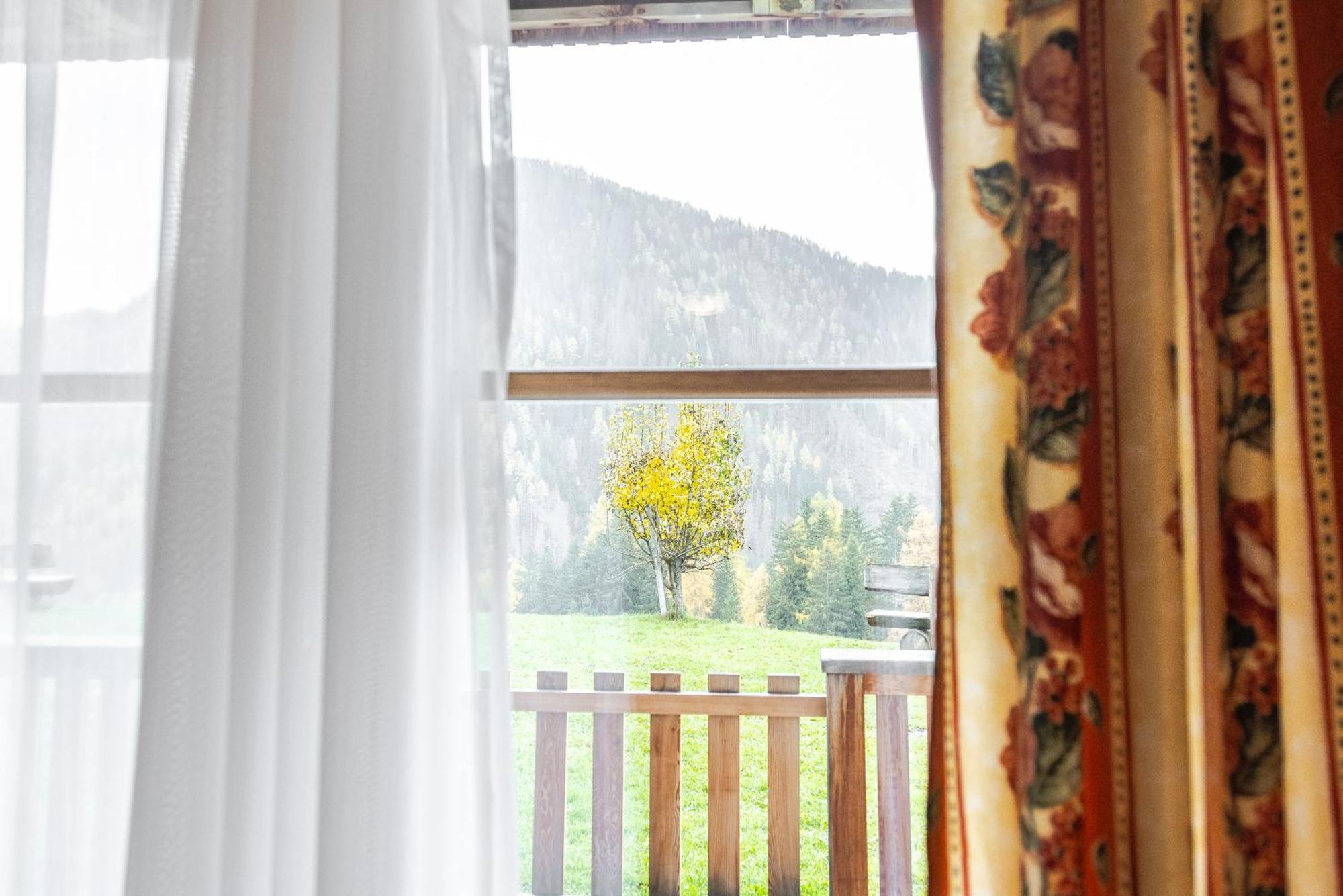 Hotel Pension Odles San Martino in Badia Exterior foto