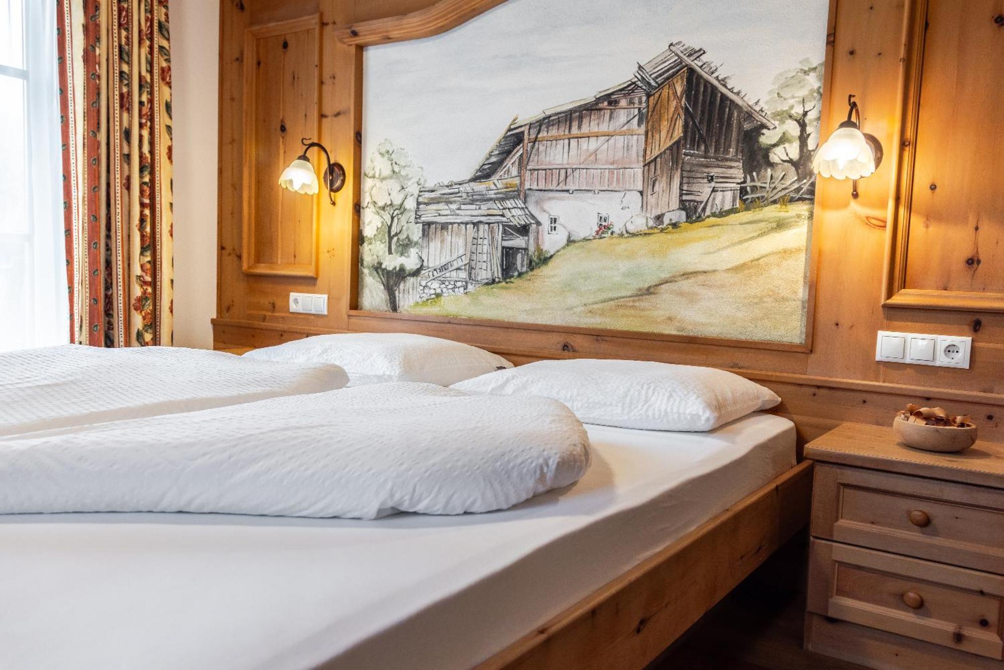 Hotel Pension Odles San Martino in Badia Exterior foto