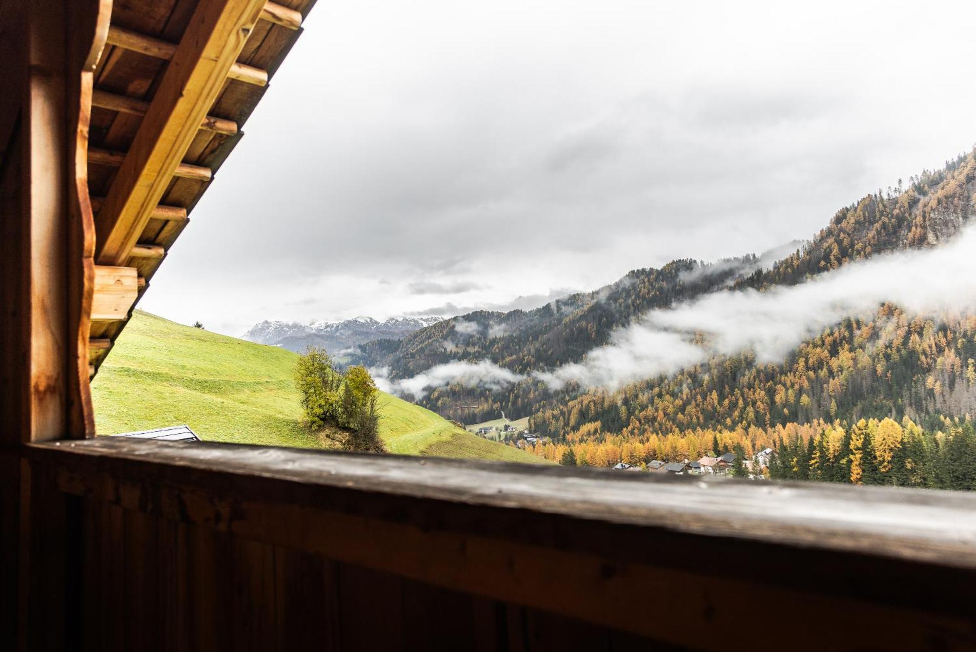 Hotel Pension Odles San Martino in Badia Exterior foto